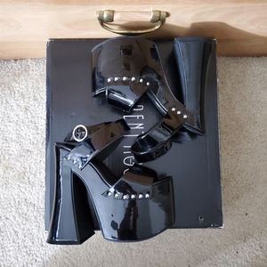 Current mood devil's dame platform heels